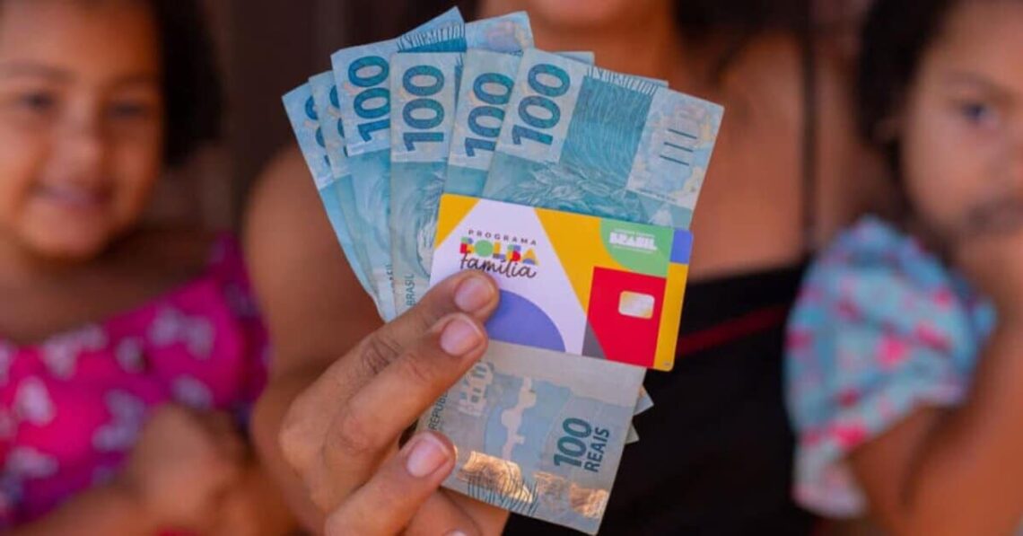 Bolsa Família: Turbine seu benefício e receba até R$1000 em fevereiro