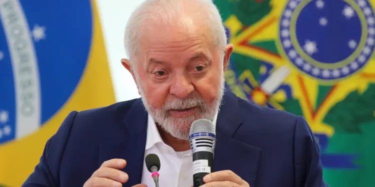 Lula estuda ofertar novo benefício no Bolsa Família